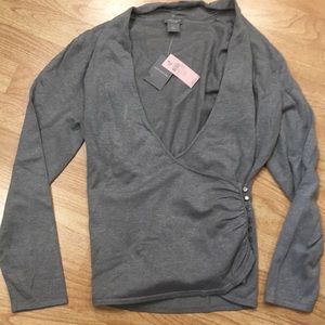 Ann Taylor V neck sweater top